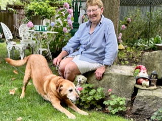 EPODE  1080   MARJORIE AND HER GARDEN