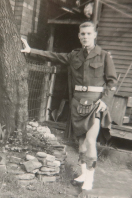 EPISODE 1096:  memorial ; THE PECCARY ATTACK IN 1945: MEMORY OF ERIC SKEOCH